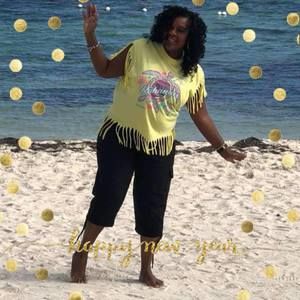 Meet your Posher, Thea